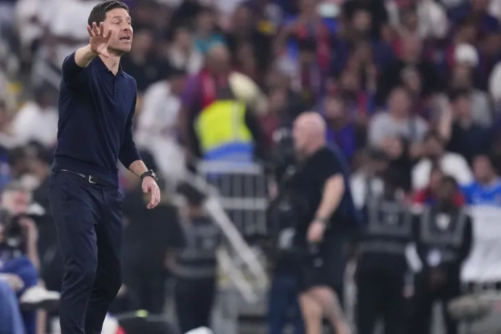 Habi Alonso "Liverpul" ni boshqarishga tayyor — manba