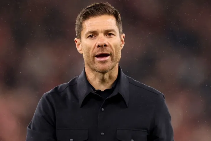 Bayer Leverkuzenning sobiq futbolchisi Alonso nima uchun Real Madridda muvaffaqiyat qozona olmagani haqida o'z fikrlari bilan o'rtoqlashdi