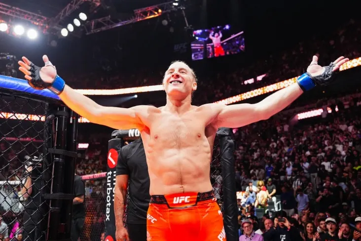 Paddy Pimblett: jang statistikasi, UFC reytingi, rekord, qancha g'alaba, mag'lubiyat