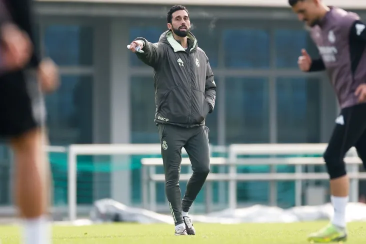 Arbeloa Alonso — Marca davrida mavjud bo'lgan" Real " mashg'ulotlariga yondashuvni o'zgartirdi