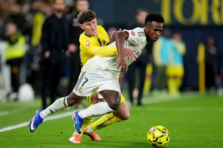 "Real ""Vilyarreal" ni La Liga o'yinida mag'lub etdi va turnir jadvalini boshqardi