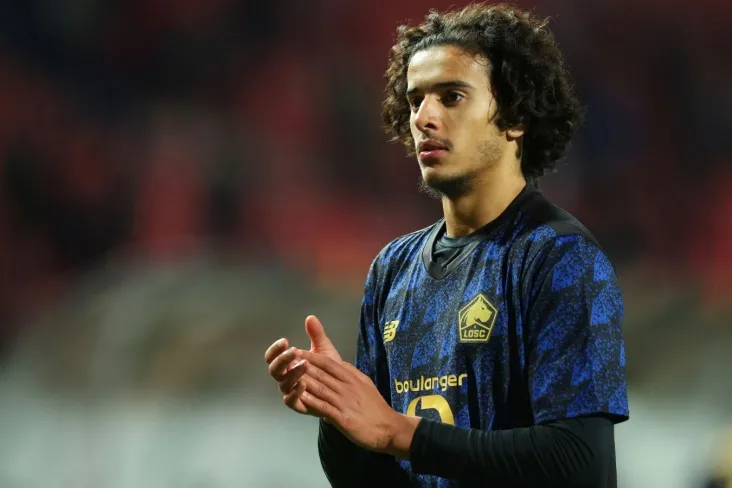 "Lill" ning Ayub Buaddi 2007 yilgi futbolchilar orasida eng ko'p o'tkazilgan o'yinlar soni bo'yicha uchinchi o'rinni egalladi.