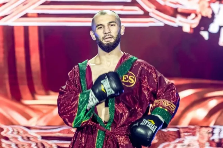 "Yangi kamar boksning asosiy unvonlarini almashtirmaydi." Samedov-Uaytning boks ligasi haqida