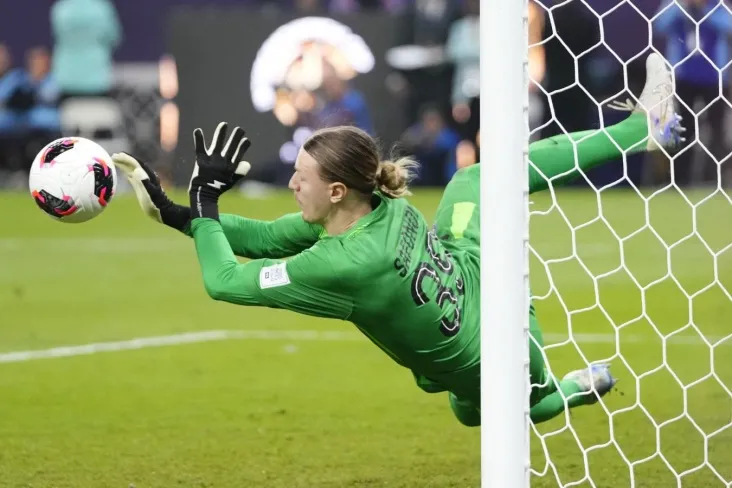 Matvey Safonov " PSJ " va "Nyukasl" o'rtasidagi o'yin yakunlari bo'yicha fikr bildirdi.