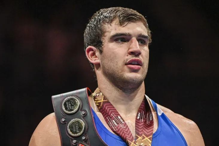 Rossiyalik bokschi David surov professionallarda birinchi raundda nokaut bilan debyut qildi