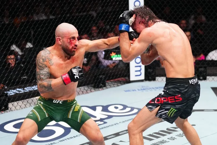 Volkanovski-Lopes: UFC 325-da jang qachon boshlanadi, jonli efirni qayerda tomosha qilish kerak