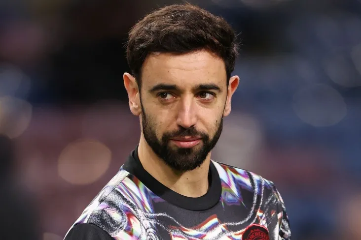 Fernandes" Manchester Yunayted "ga mavsum oxirigacha" The Touchline " ga so'nggi imkoniyat berdi