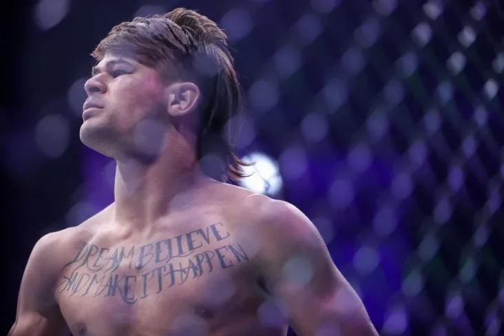 "Hech qachon uchrashish imkoniyati bo'ladi deb o'ylamagan edim." Lopez-Ibrohimovich bilan fotosurat haqida