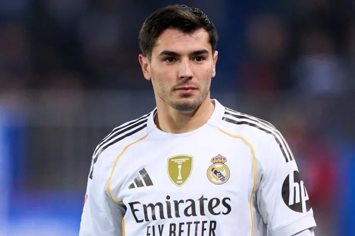 "Real" hujumchisi APLning uchta klubi uchun qiziq — Caught ofside