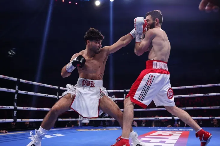 Britaniyalik bokschi rossiyalik Murtazaliyev ustidan g'alaba qozonganini izohladi