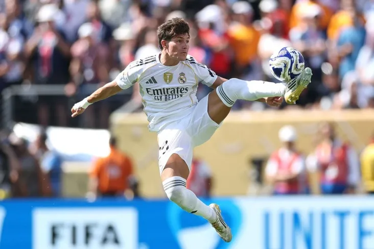 "Real "himoyachi Frans Garsiyaning" Bornmut " dagi ijarasini to'sib qo'ydi-Athletic