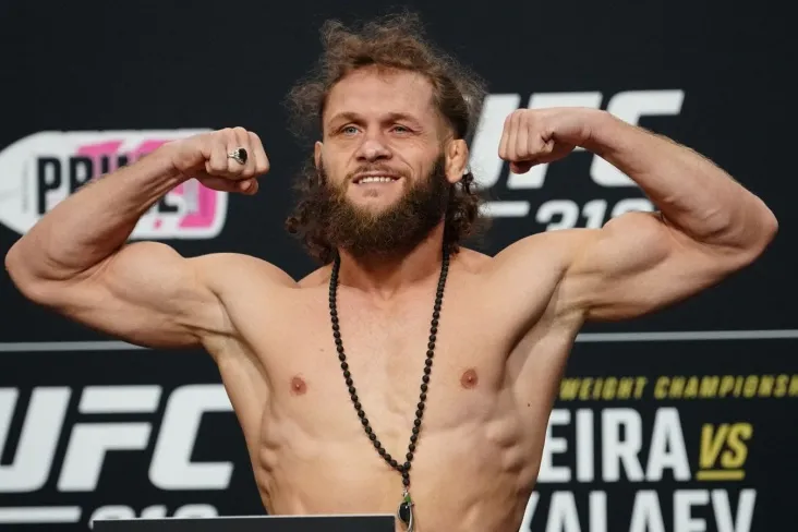 Badayev Fizievning mag'lubiyatini tushuntirdi boyus Ruffi kuni UFC 325