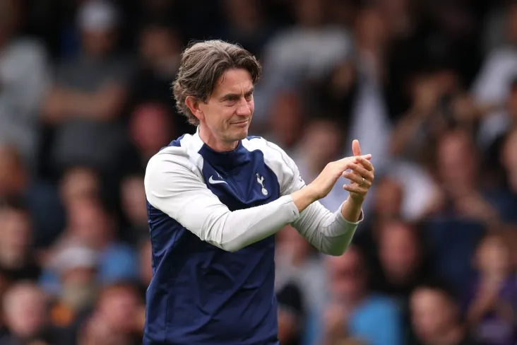 "Tottenxem" murabbiyi Tomas Frank Maykl Kerrikning "Manchester Yunayted"dagi ishini yuqori baholadi