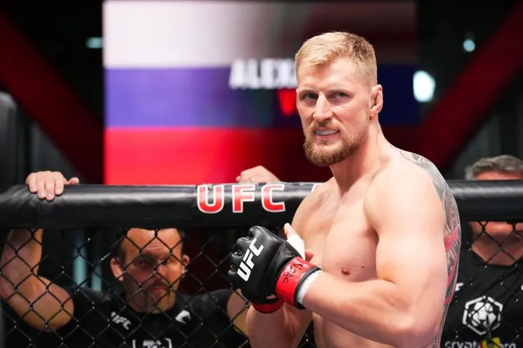 Aleksandr Volkov Valdo Kortes-Akostani jangga chaqirdi