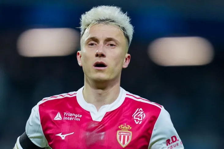 Gleb: Golovin APL va La ligada o'ynashi mumkin edi. U yaxshi tezlik, zarba, Vitesga ega