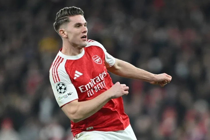 Viktor Dyekeresh "Arsenal" da 48% muxlislar ovozi bilan oyning eng yaxshi o'yinchisi deb tan olingan