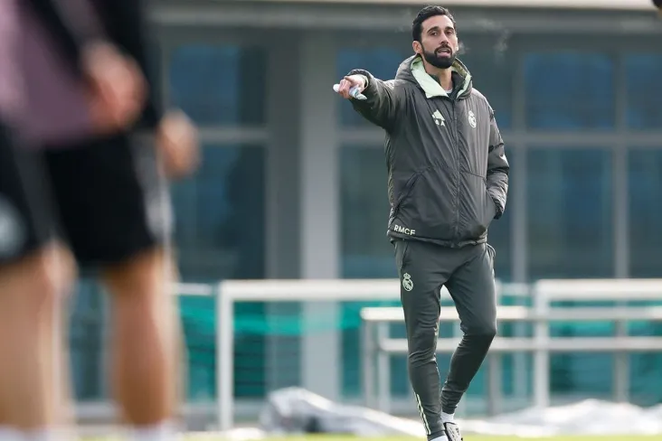 "Real "qimmatbaho"Liverpul" futbolchisiga shartnoma taklif qildi