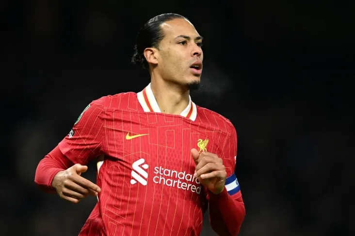 "Liverpul" sardori van Deyk o'z jamoasining o'yin sifati yaxshilanganmi, deb javob berdi