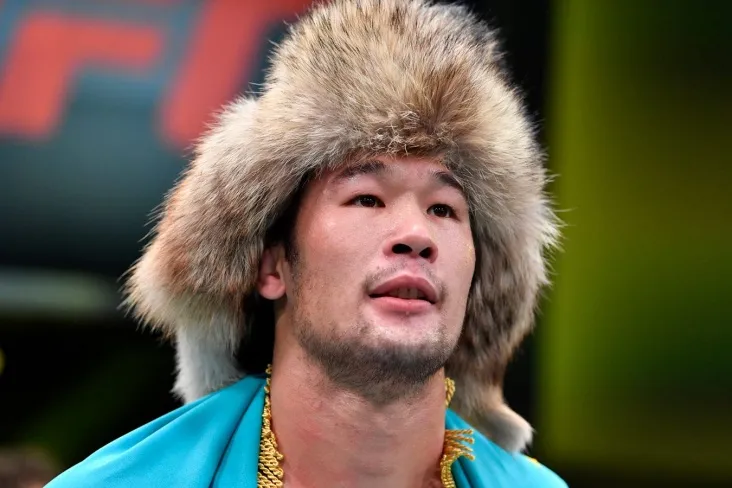 Kamil G'ajiyev Rahmonov UFC unvoni uchun qachon kurashishi mumkinligini aytdi