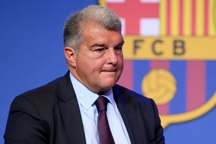 Barselona prezidenti Laporta yangi muddatga ishlatish uchun iste'foga chiqdi.