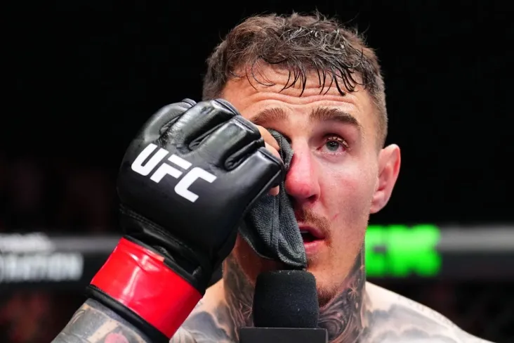 Tom Aspinall ko'z operatsiyasini o'tkazdi