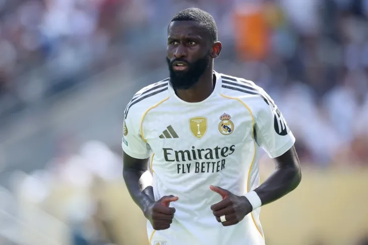 "Tottenxem ""Real" dan himoyachini imzolash bo'yicha muzokaralarni boshladi-TEAMtalk