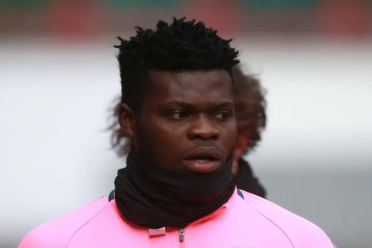 Tomas parti to'rt xil ayolni zo'rlashning etti epizodida ayblanmoqda-manba