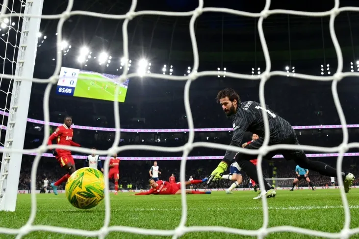 "Biz hissiy muammolarga duch kelmoqdamiz." Alison - "Liverpul" mavsumi haqida