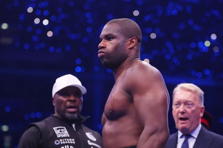 Karl Froch og'ir vazn toifasidagi chempionlik jangining favoriti Uordli-Duboisni nomladi