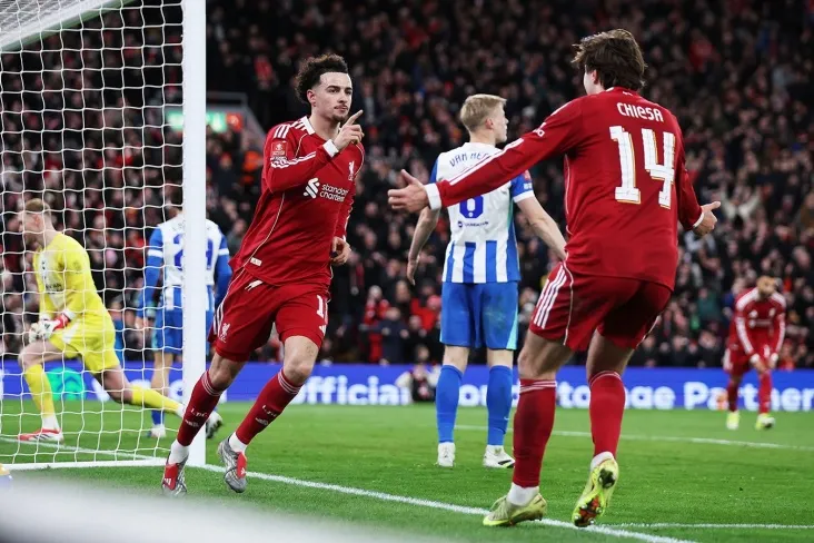 "Liverpul "Angliya Kubogining to'rtinchi raundida" Brayton " ni mag'lub etdi