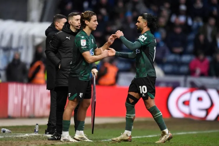 Fiorentinda yurak xurujidan omon qolgan Bove 14 oydan keyin futbolga qaytdi