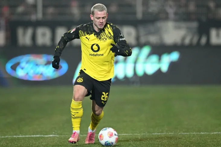 Bild: "Barselona" Ruerson uchun qiziqarli, Ispaniyada himoyachi 5 million evrodan ko'proq pul topishi mumkin