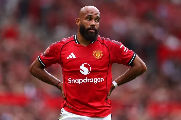 "MU" hujumchisi Mbemo jamoadoshlarining eng yaxshi o'yin xususiyatlarini tanladi