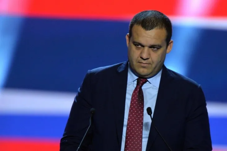 Aleksandr Usik Umar Kreml haqida qattiq gapirdi