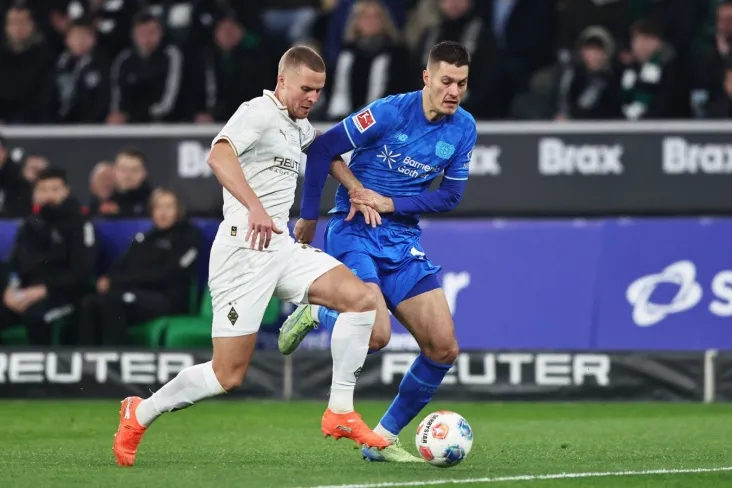 Olimpiakos Bayer: Chempionlar Ligasi o'yinining onlayn translyatsiyasi Moskva vaqti bilan soat 23: 00 da boshlanadi