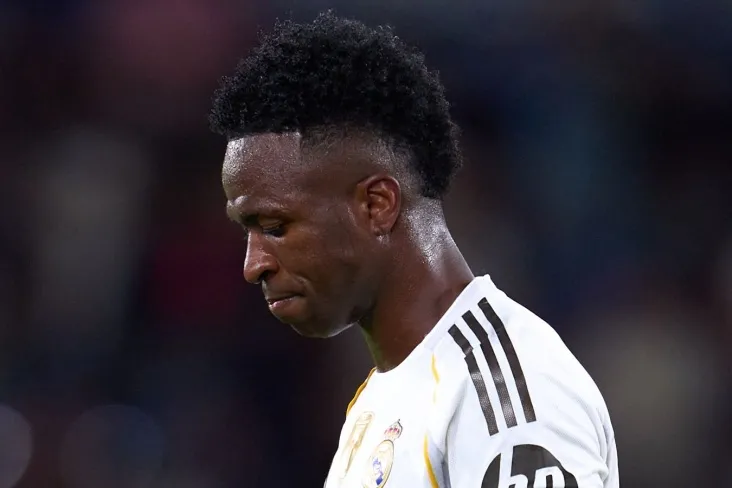 Chilavert: "Real" ning 90% qora tanlilar. Nima uchun ular muammoga duch kelmaydilar va Vinisius hamma bilan?