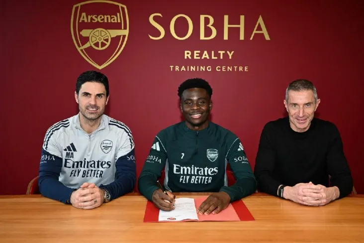Bukayo Saka"Arsenal" bilan shartnomasini uzaytirdi