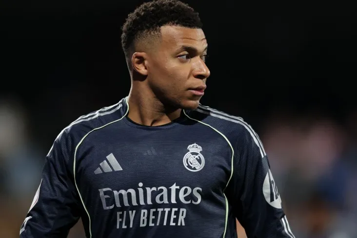 PSJ Kilian Mbappe oldidagi qarzni qisman to'ladi, ammo mojaro davom etmoqda