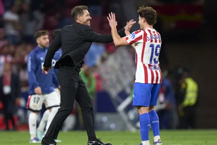 Simeone Alvaresning "Barselona"ga o'tishi mumkinligi haqidagi mish-mishlarga izoh berdi