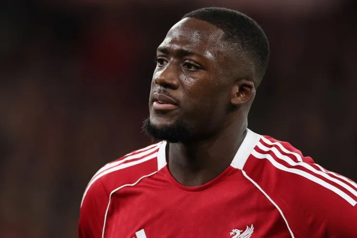 "Liverpul "" Chelsi " ning sobiq himoyachisida Konate o'rnini egalladi-Sport Boom