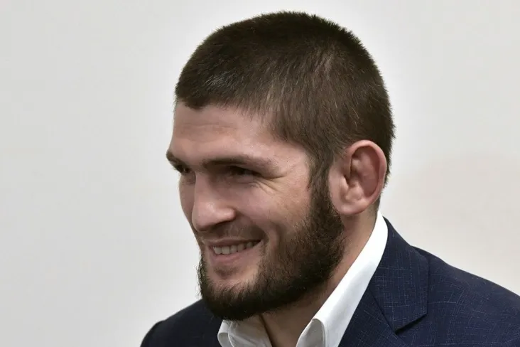 "Olti yil, katta sportni tark etdi." Xabib Usmon Nurmagomedov bilan suratga tushdi
