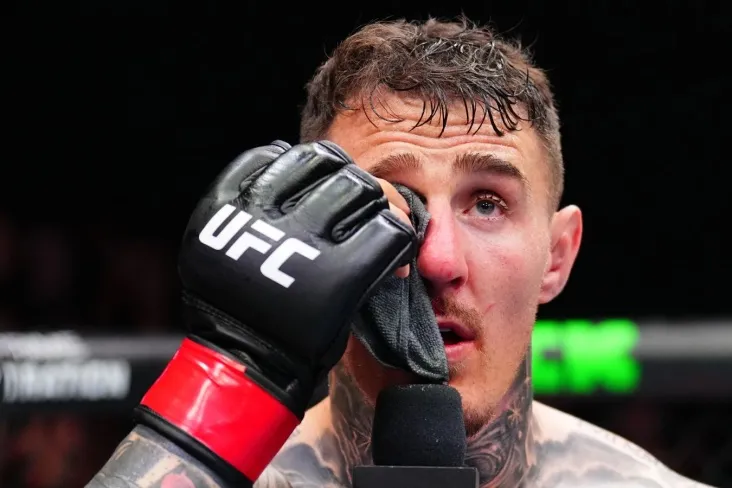 Kormier: Aspinall gan qasddan barmog'ini ko'ziga tiqib qo'yganiga amin