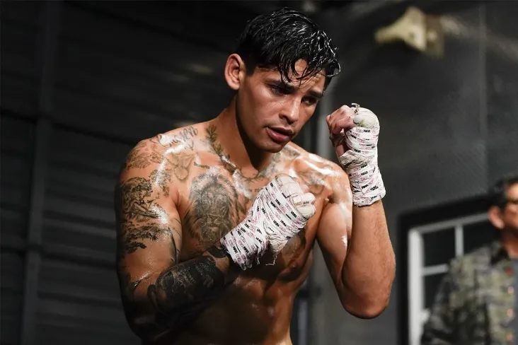 Rayan Garsiya: Shakur Stivenson men bilan jangda yura olmaydi