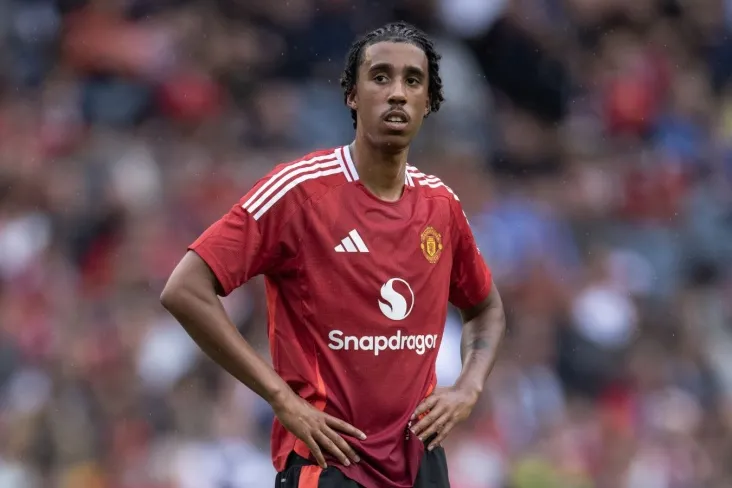 BBC: Leni Yoro tezlikni oshirgani uchun olti oylik huquqidan mahrum qilindi va 666 funt jarimaga tortildi