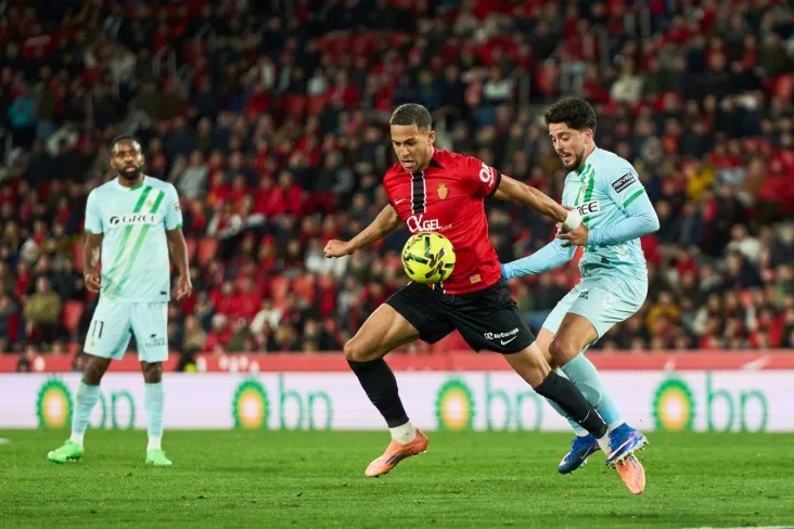 Karpinning sobiq klubi bir qator mag'lubiyatlardan so'ng bosh murabbiyni ishdan bo'shatdi