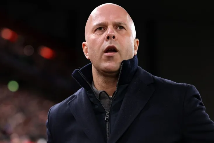 Slot: futbolchilarga sarflangan 450 million evrodan "Liverpul" faqat 250 million evrodan foydalana oldi