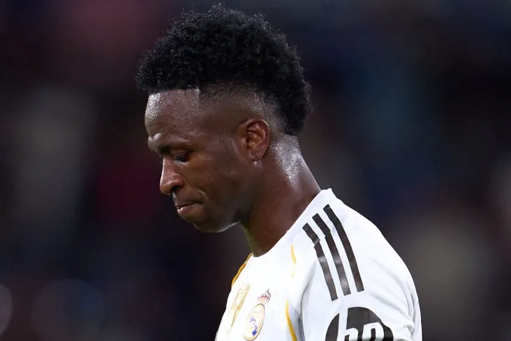 LCH o'yinidan keyin Vinisiusning futbolkasini so'ragan "Benfika" o'yinchisi almashinuvdan voz kechdi-A Bola