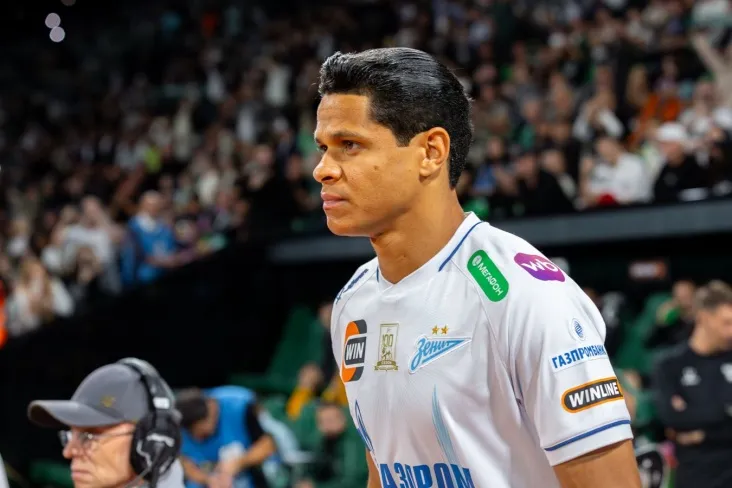 Anchelotti Santosni 2026 yilgi jahon chempionatiga chaqiradi, Zenit o'yinchisi allaqachon ro'yxatga kiritilgan — ESPN