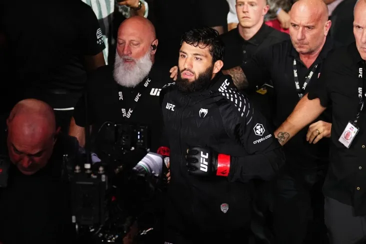 "62 yoshli otam yordamga keldi." Pullas-Tsarukyan bilan janjal haqida