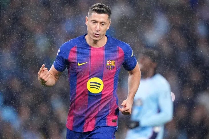 "Barselona" Levandovskiyning jarohati haqida xabar berdi, futbolchi"Atletiko" bilan o'yinni o'tkazib yuboradi